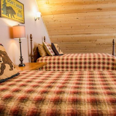 Twin Owls Lodge, Great For Families Master Bedroom, Loft, Full Kitchen, Dogs Ok エステス・パーク エクステリア 写真