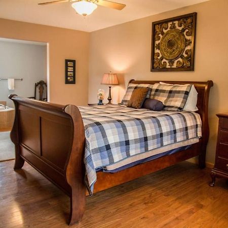 Twin Owls Lodge, Great For Families Master Bedroom, Loft, Full Kitchen, Dogs Ok エステス・パーク エクステリア 写真