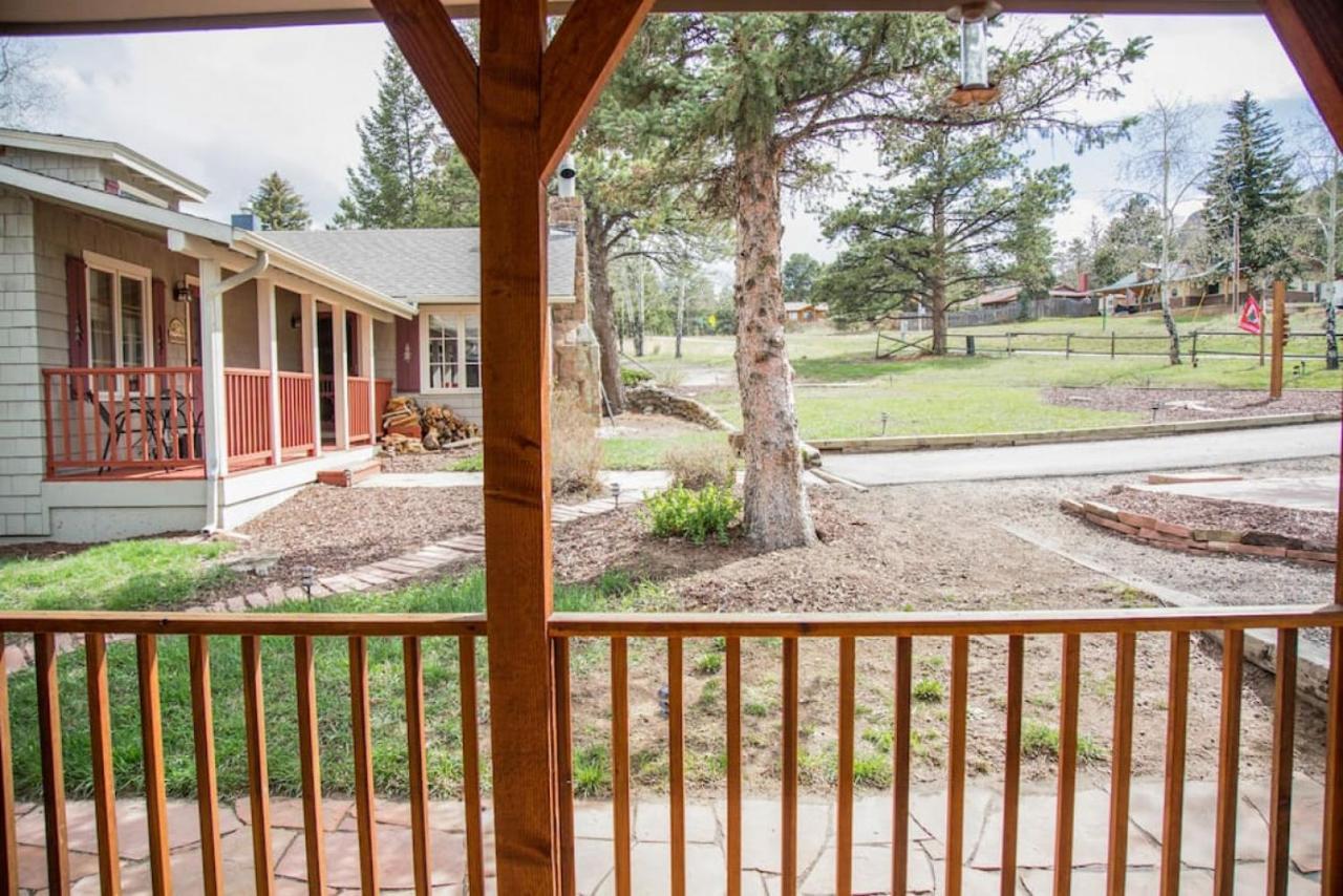 Twin Owls Lodge, Great For Families Master Bedroom, Loft, Full Kitchen, Dogs Ok エステス・パーク エクステリア 写真